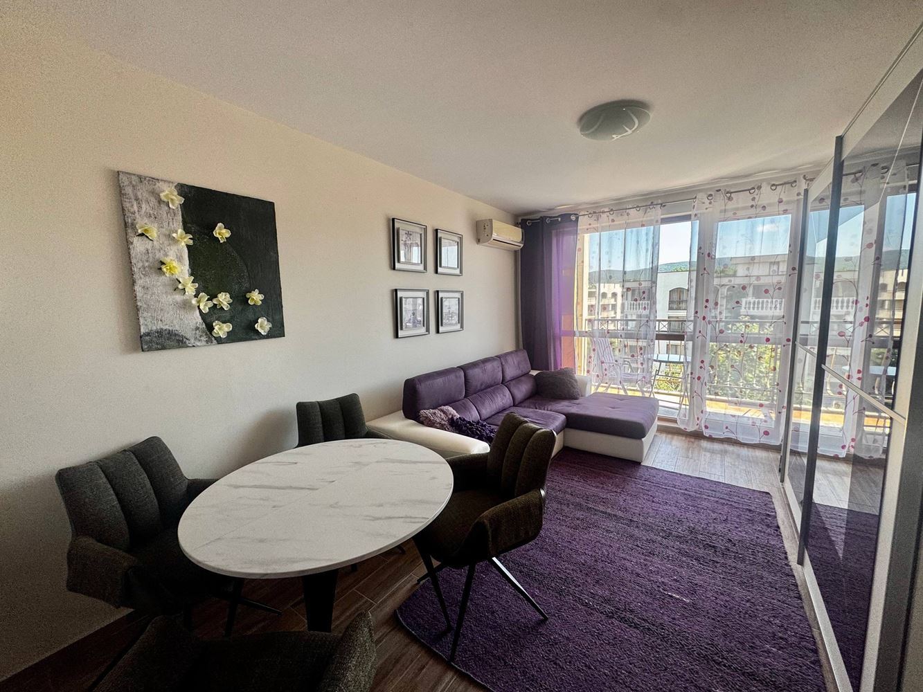Luxuriöse 2-Zimmer-Wohnung in einer der prestigeträchtigsten Anlagen von Sonnenstrand