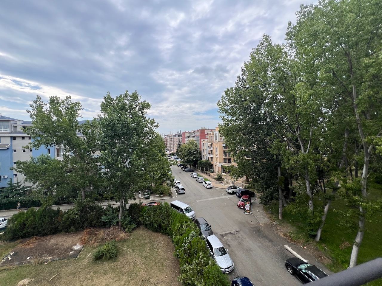 Sonnige Wohnung mit einem Schlafzimmer und herrlichem Blick auf den Park in Sonnenstrand