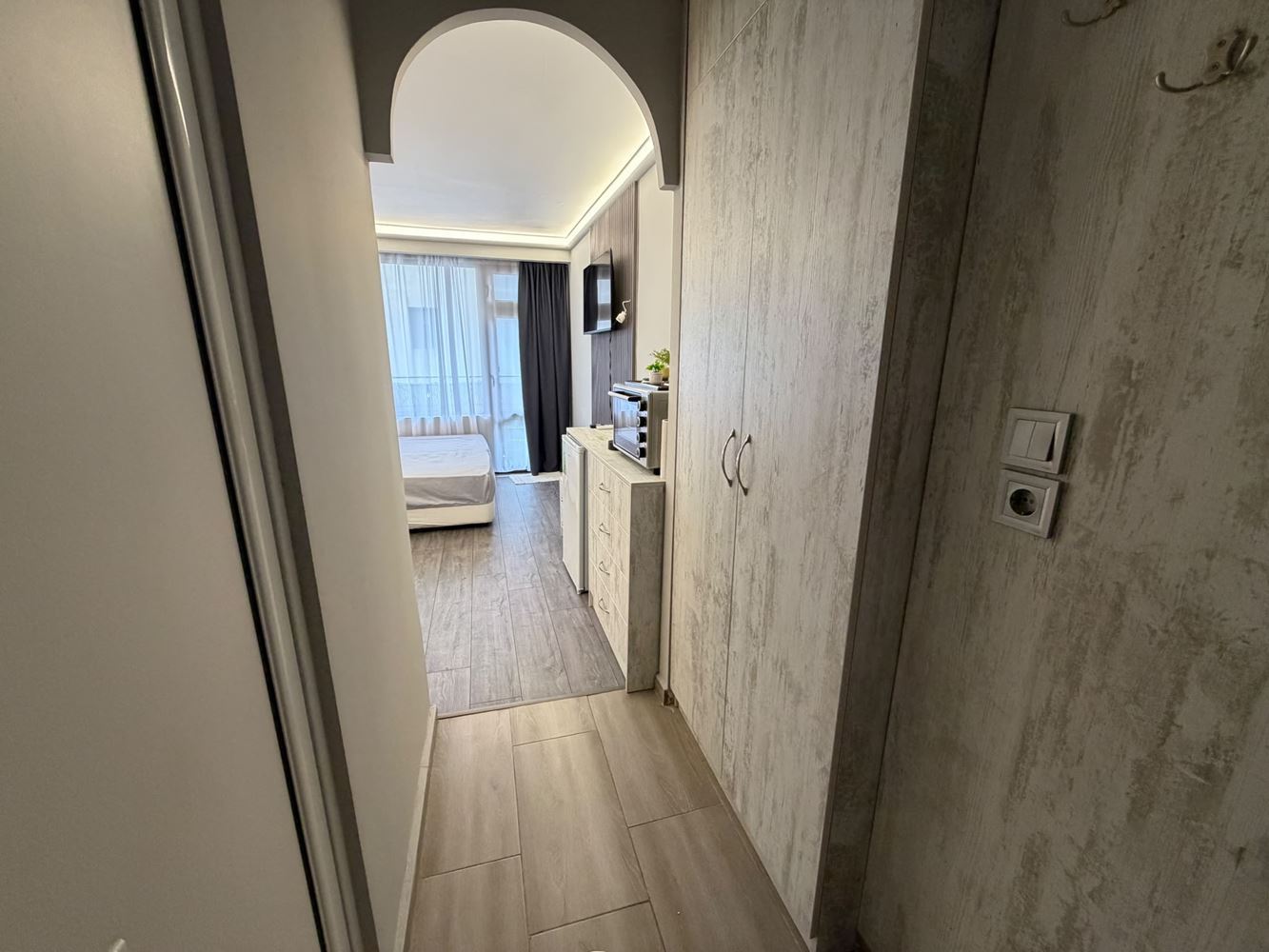 2-Zimmer-Wohnung im Zentrum von Sonnenstrand – ohne Instandhaltungsgebühr