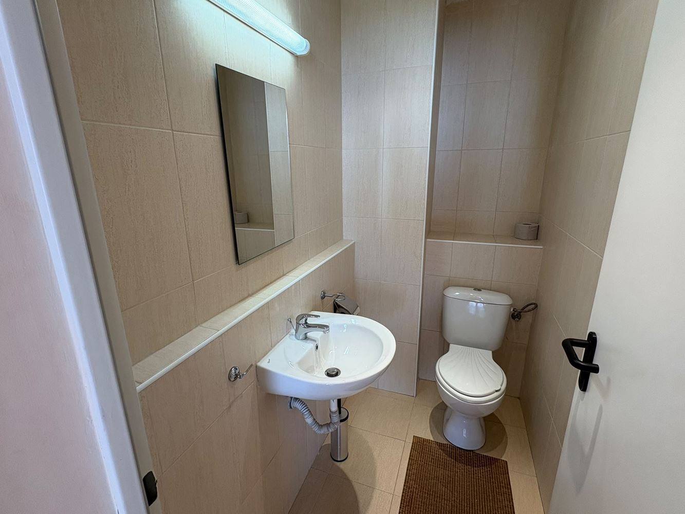 2-Zimmer-Wohnung in Sonnenstrand – Komfort in einer Anlage mit Swimmingpools und Wasserrutschen