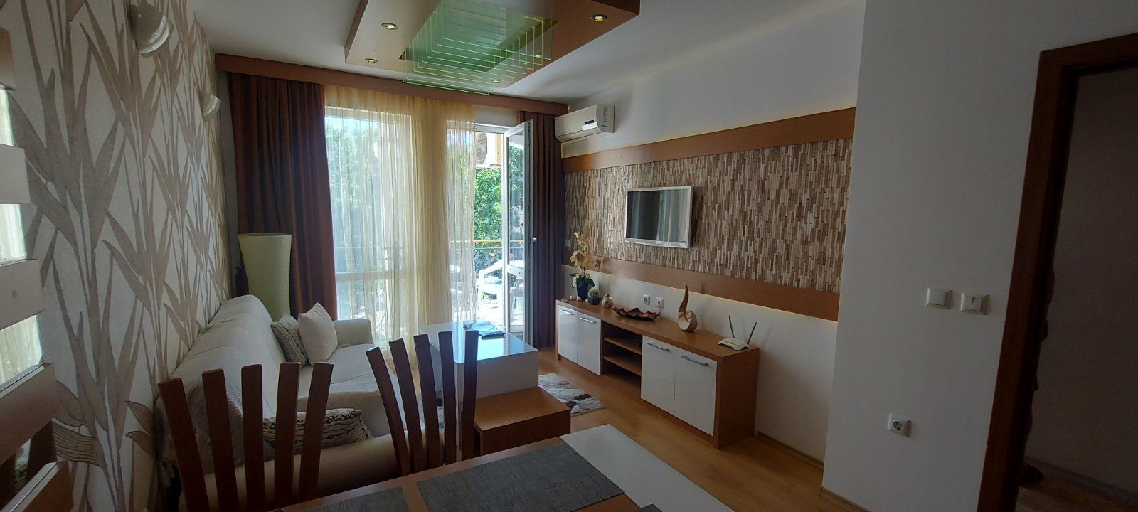 Luxuriöse 2-Zimmer-Wohnung in einer renommierten Anlage in Sonnenstrand