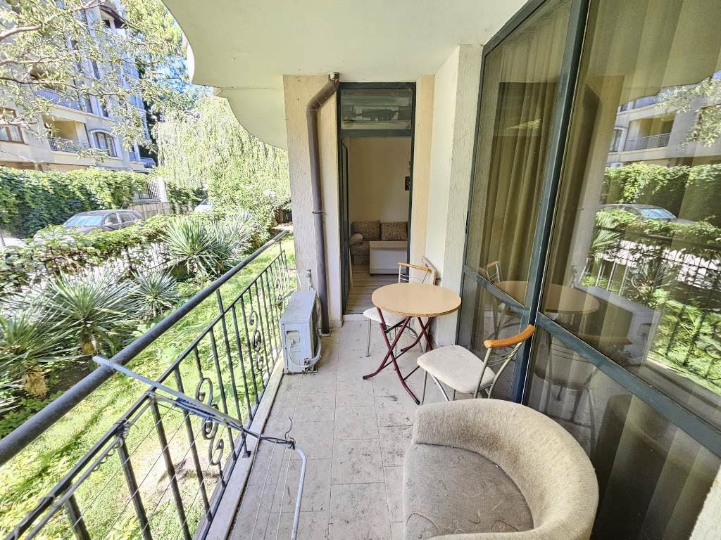 Komplett möblierte Wohnung mit einem Schlafzimmer in Sonnenstrand – eine ausgezeichnete Wahl für komfortables Wohnen