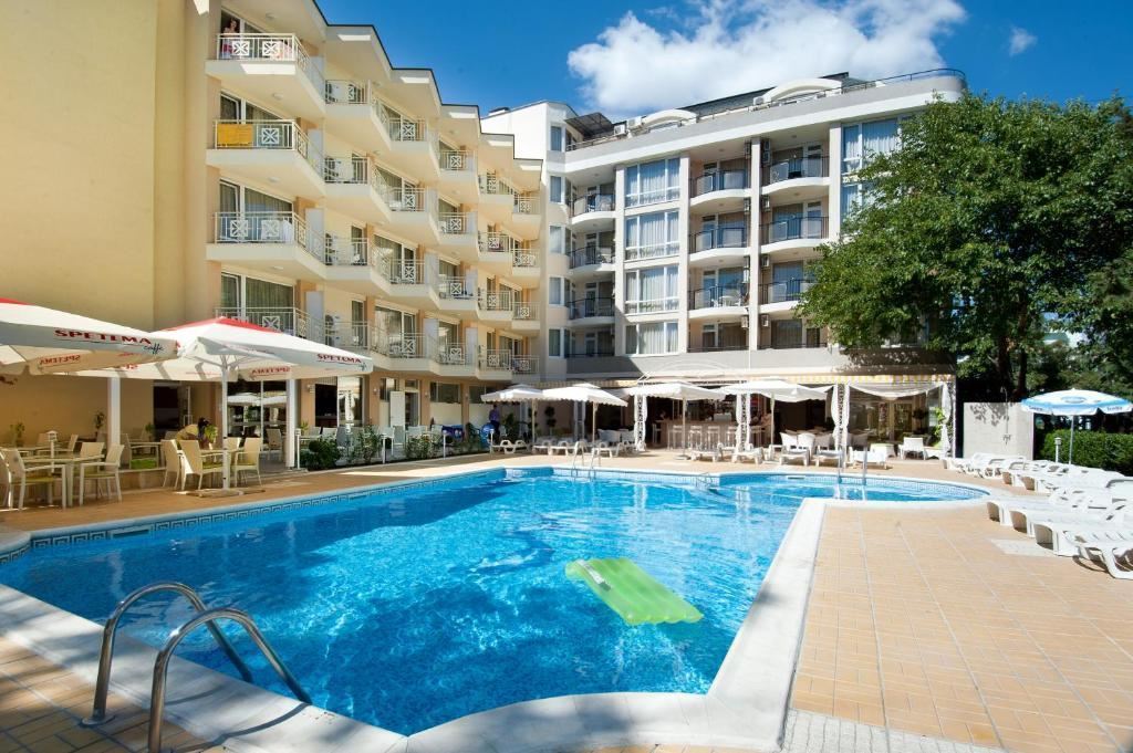 Wohnung mit einem Schlafzimmer 300 m vom Meer in Sonnenstrand – ausgezeichnete Investition am Meer