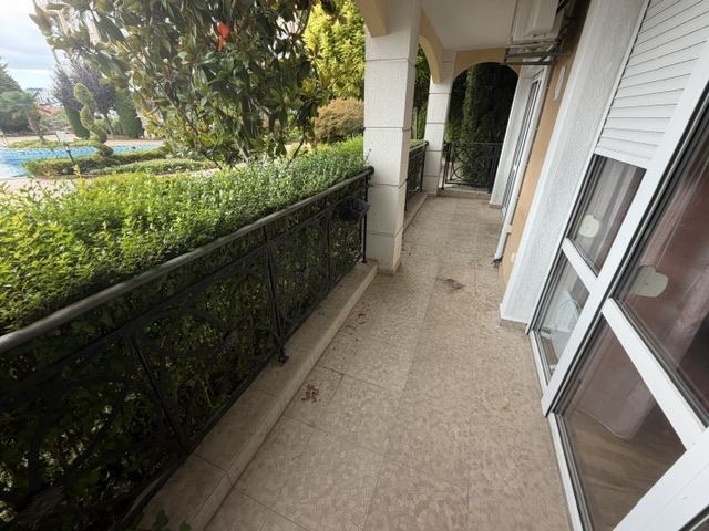 Großzügiges Apartment mit drei Schlafzimmern in Meeresnähe und mit hervorragender Infrastruktur innerhalb der Anlage