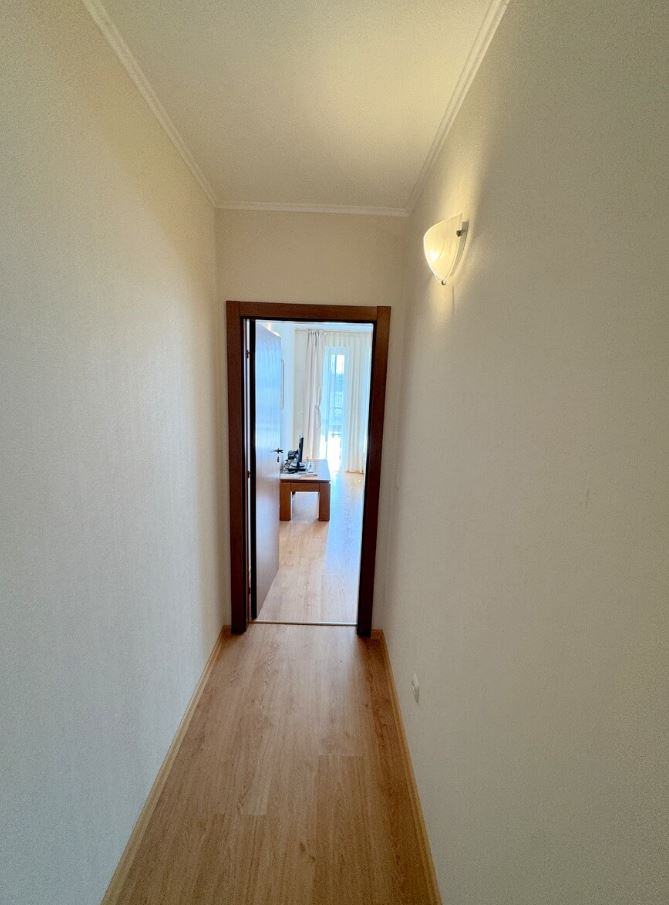 Zweizimmerwohnung mit Meerblick in einer geschlossenen Anlage in Ravda – 200 m vom Meer entfernt