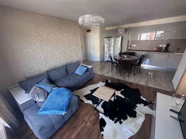 Penthouse mit Panoramameerblick und privatem Strandzugang in Sveti Vlas