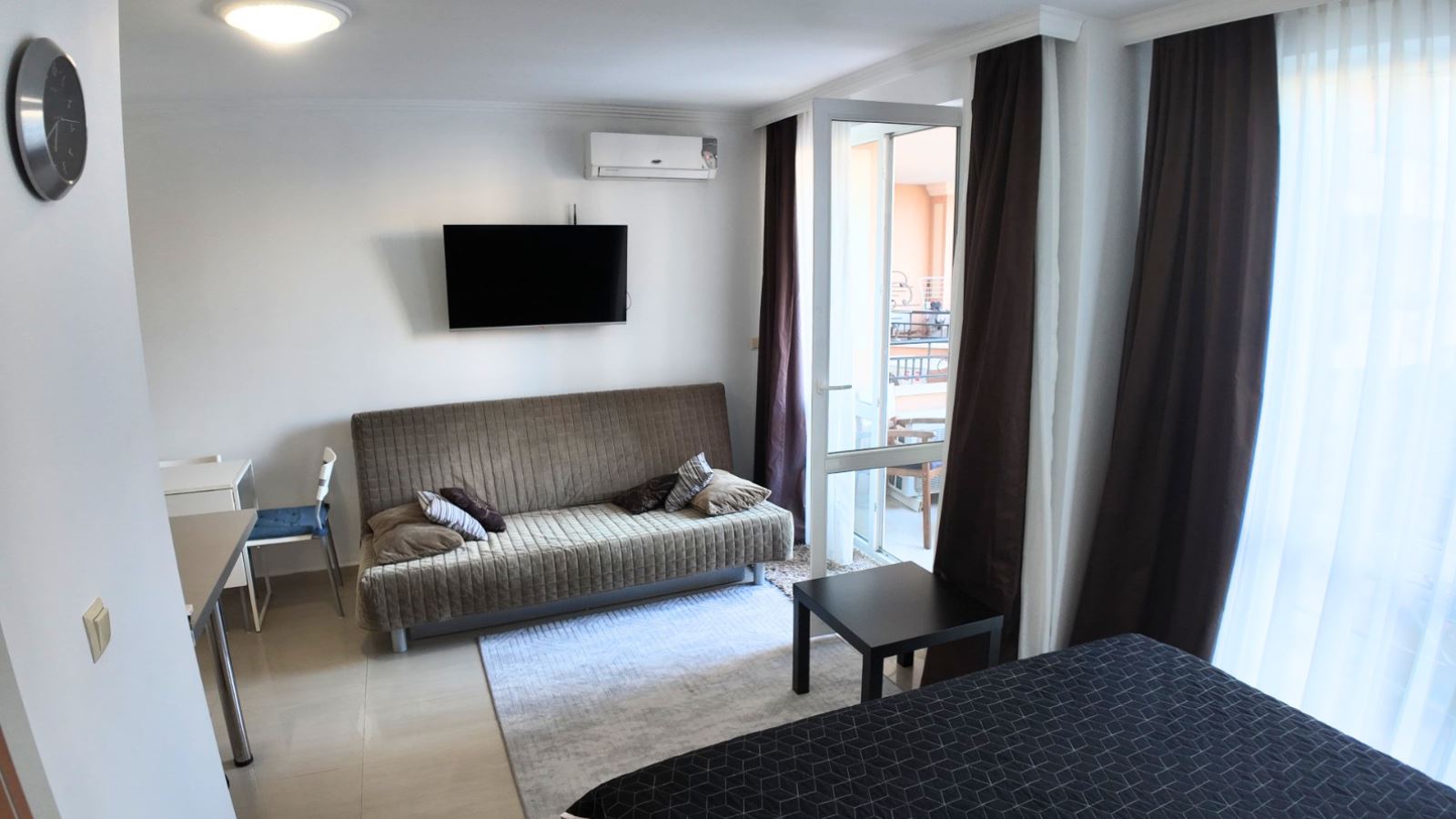 Stilvolles Studio mit Poolblick in Sonnenstrand – Komfort und hervorragende Annehmlichkeiten