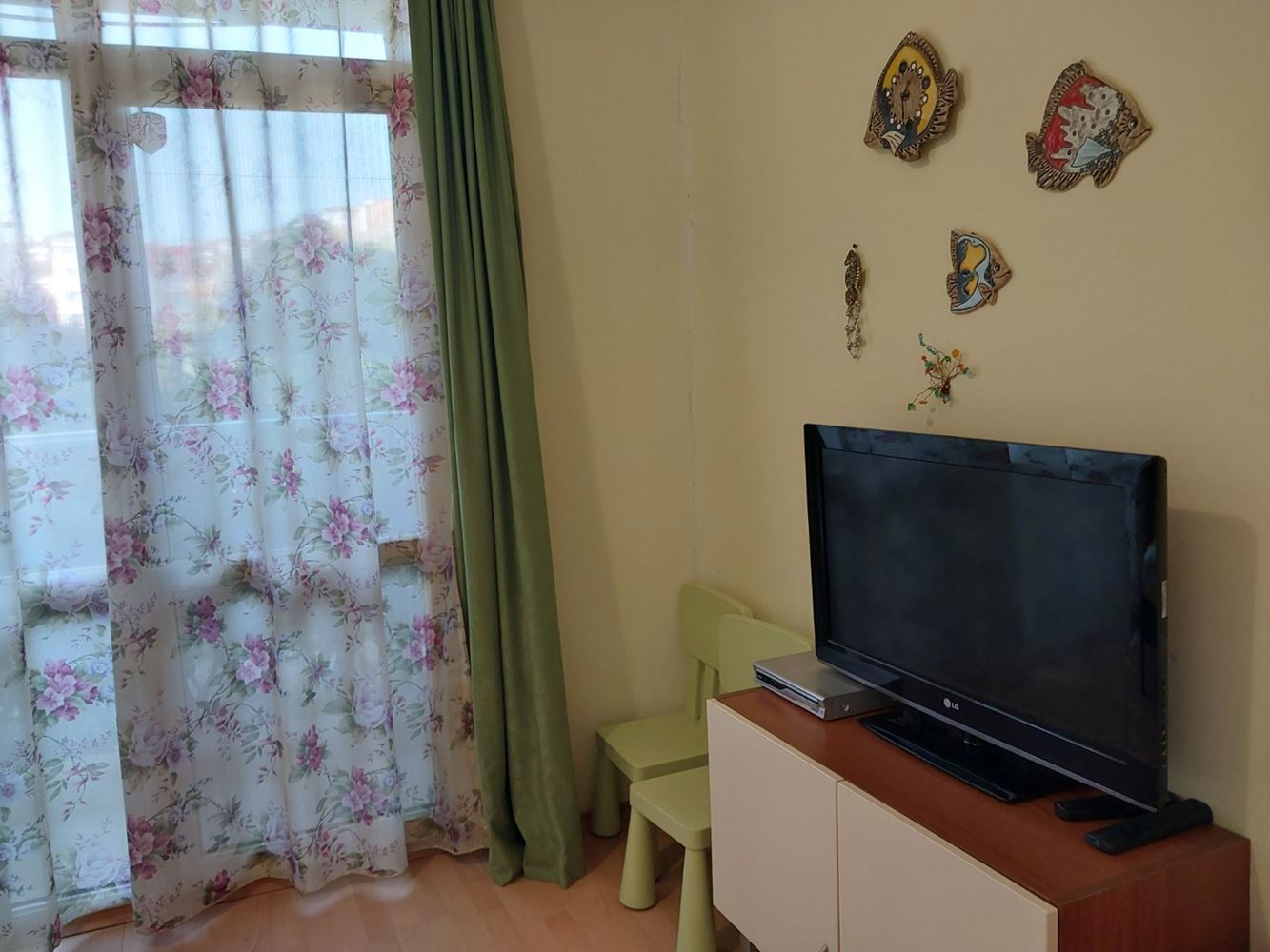 Ruhige Lage nahe dem Cacao Beach: 2-Zimmer-Wohnung mit zwei Terrassen im südlichen Teil von Sonnenstrand 
