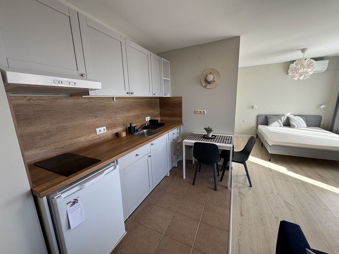 Studio mit Poolblick in einer Anlage mit hervorragender Infrastruktur in Sonnenstrand