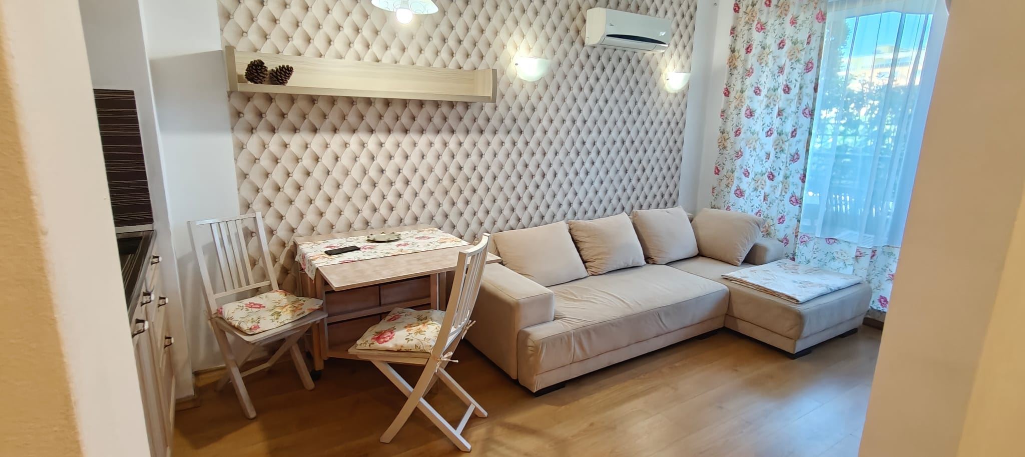 Zweizimmerwohnung im Zentrum von Sonnenstrand – elegante Anlage mit hervorragenden Annehmlichkeiten
