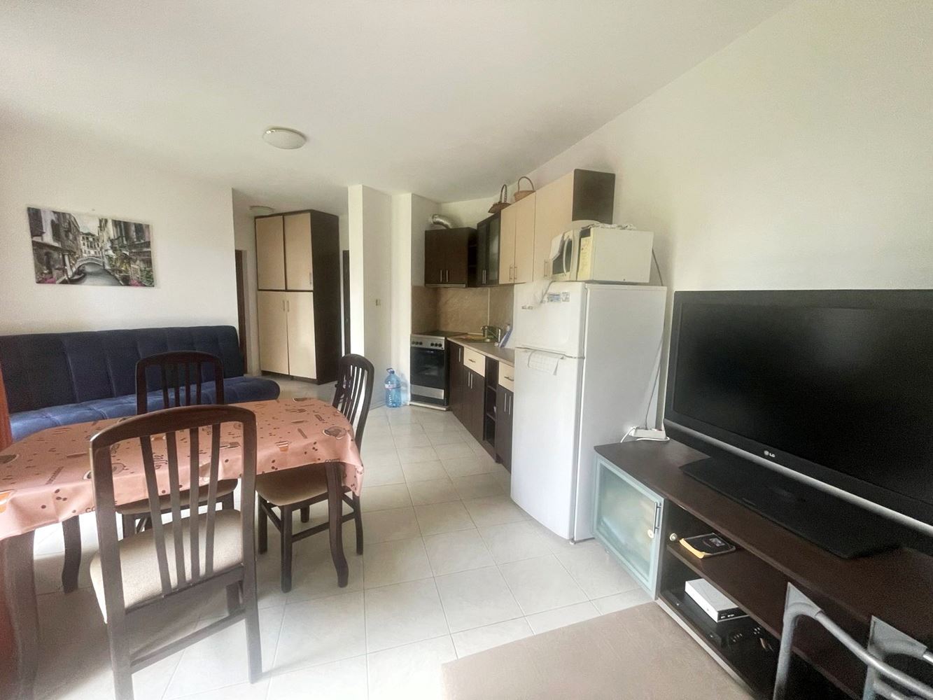 Zwei-Zimmer-Wohnung (Wohnung mit einem Schlafzimmer) mit direktem Zugang zum Pool in einer Anlage in Sveti Vlas
