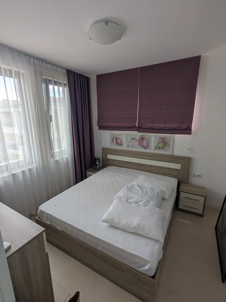 2-Zimmer-Wohnung mit teilweisem Meerblick in einem luxuriösen Komplex mit eigener Infrastruktur in Sozopol