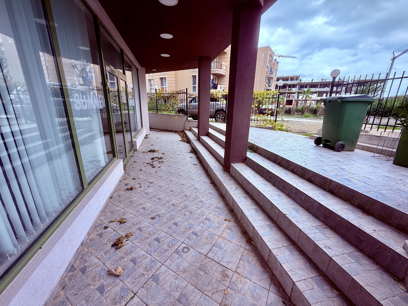 Geräumige Ein-Zimmer-Wohnung in ruhiger und attraktiver Lage in Ravda