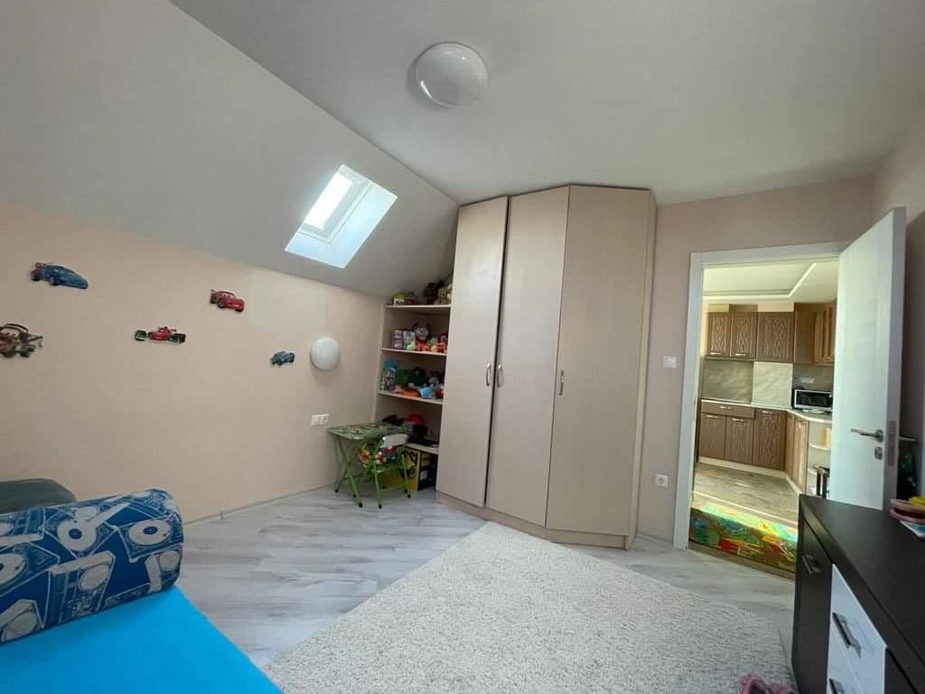 Panoramawohnung mit zwei Schlafzimmern und Meerblick in Ravda – Licht, Raum und niedrige Wartungsgebühr