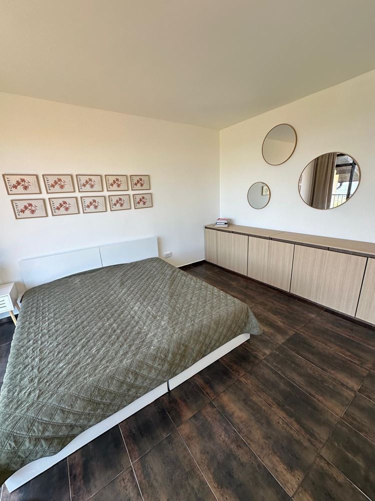 Geräumige Wohnung mit drei Schlafzimmern und Meerblick – ohne Wartungsgebühr im ruhigen Teil von Sonnenstrand