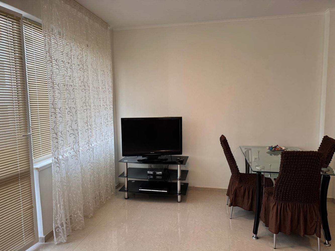 Wunderschöne 2-Zimmer-Wohnung in Pomorie – nur 100 Meter vom Meer entfernt, gemütlich und komfortabel, in ausgezeichnetem Zustand