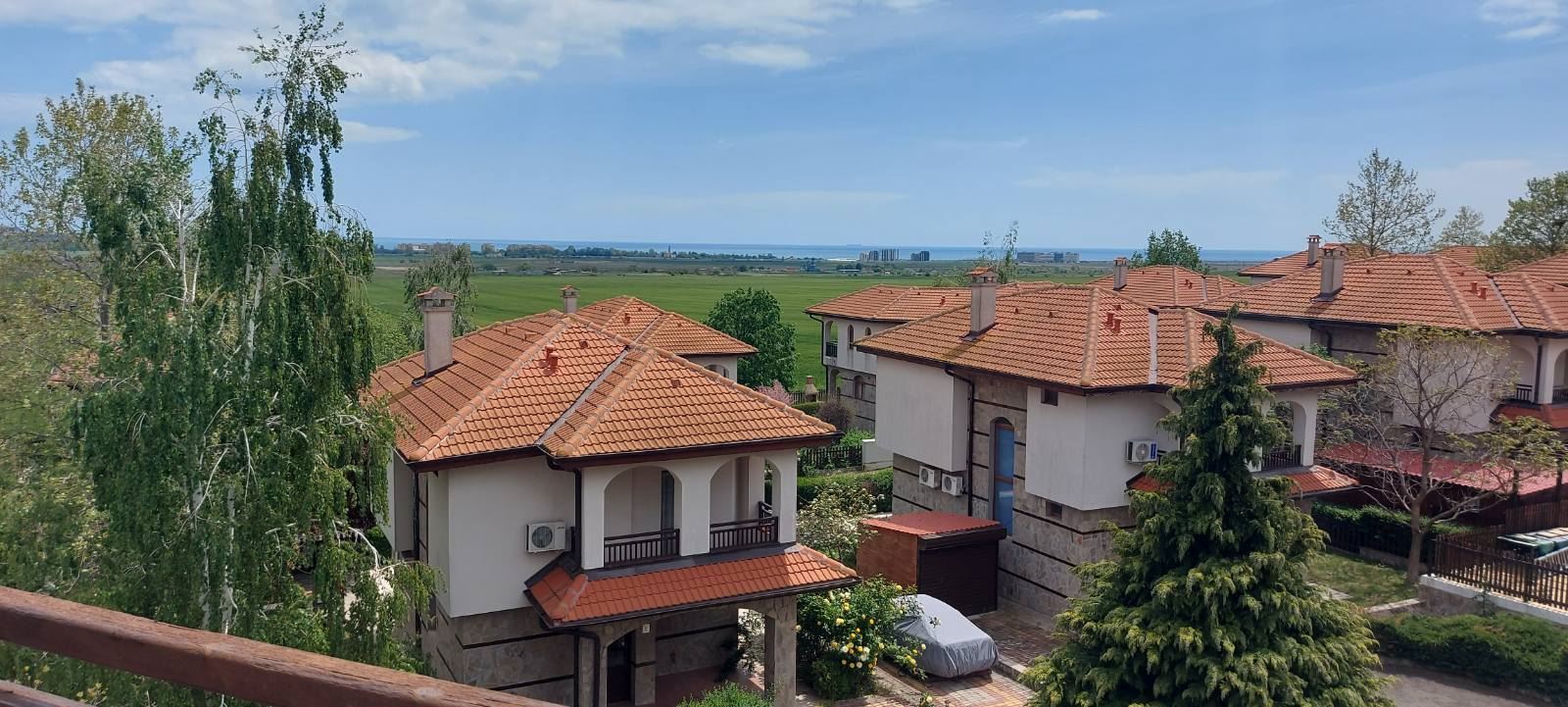 2-Zimmer-Wohnung mit Panoramameerblick in Aheloy – Komfort, Raum und Ruhe