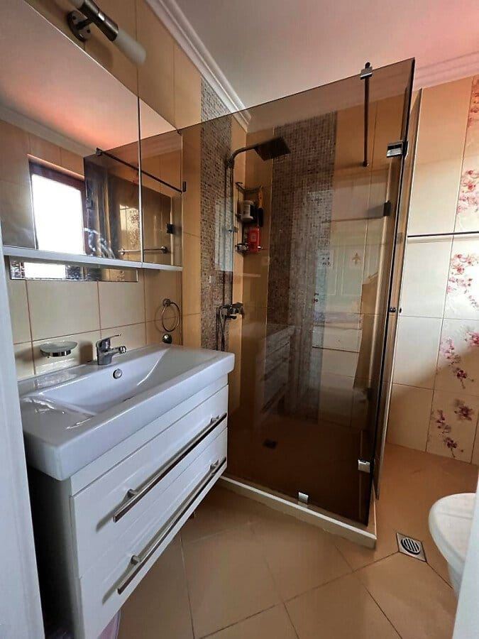 Komfortable Maisonette-Wohnung mit zwei Schlafzimmern und Meerblick in Sveti Vlas – Immobilie in prestigeträchtiger Lage mit beeindruckender Aussicht