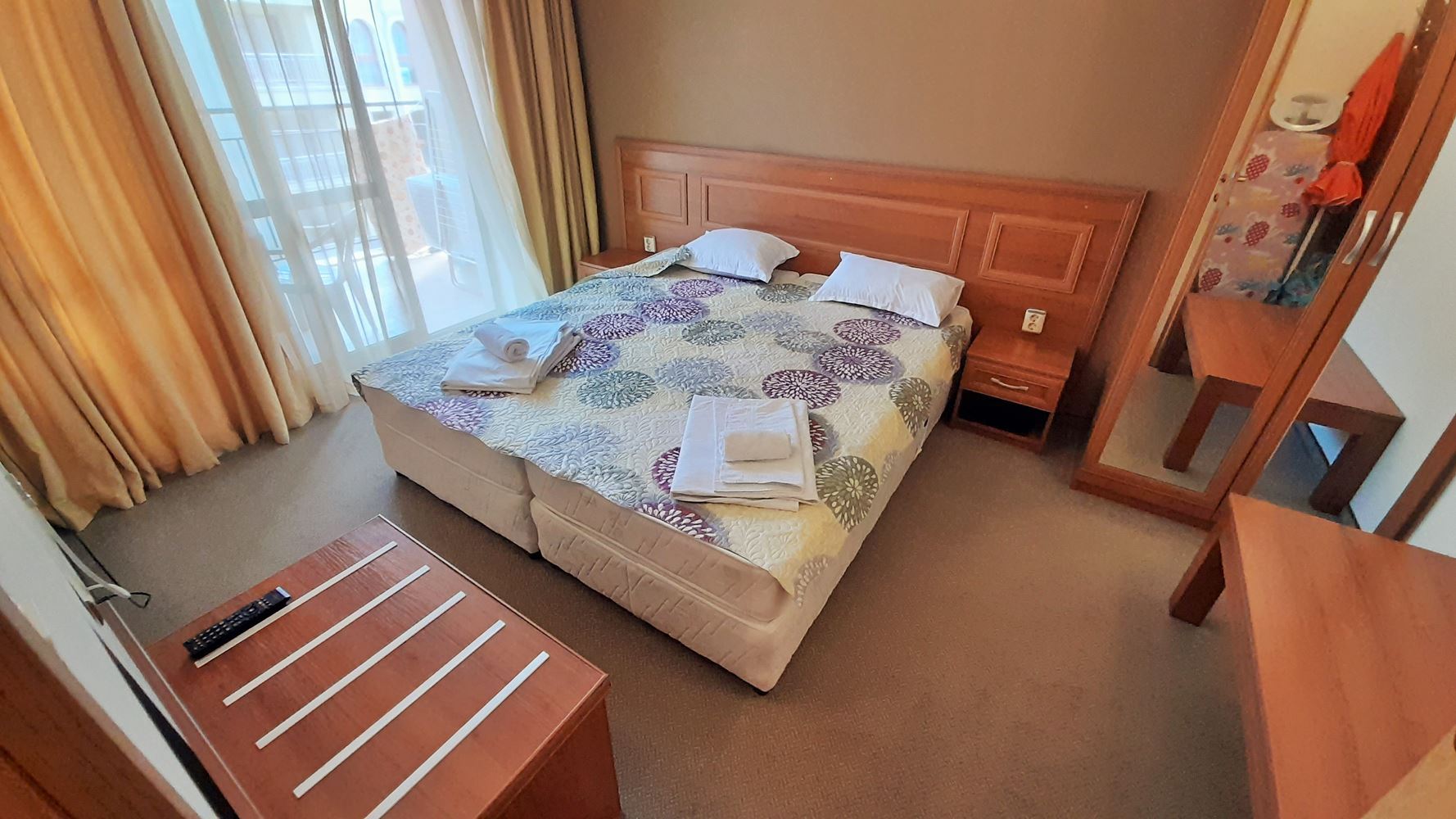 Geräumige Wohnung mit einem Schlafzimmer in Sonnenstrand – ausgezeichnete Wahl als Zuhause und Investition