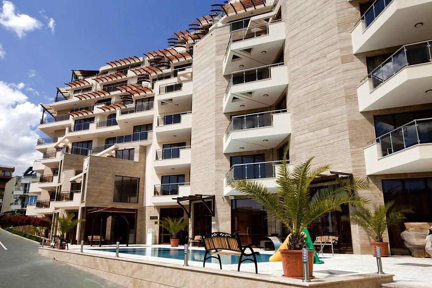 2-Zimmer-Wohnung mit Meerblick in Sveti Vlas – nur 200 Meter vom Strand entfernt