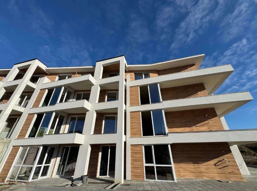 Geräumiges Studio mit Meerblick in Sveti Vlas – Fertigstellung nach Ihrem Geschmack möglich