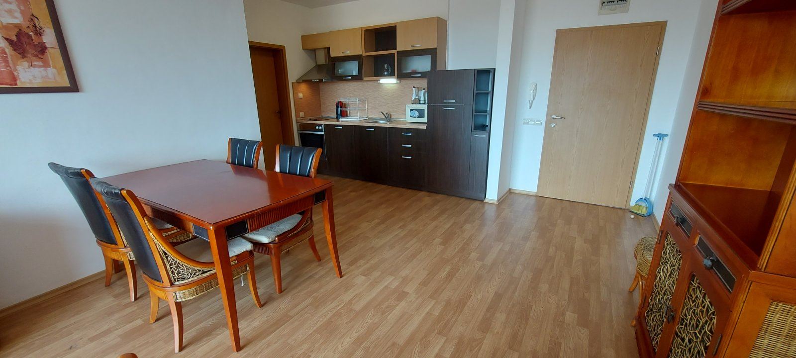 2-Zimmer-Wohnung mit Panoramameerblick in Aheloy – Komfort, Raum und Ruhe