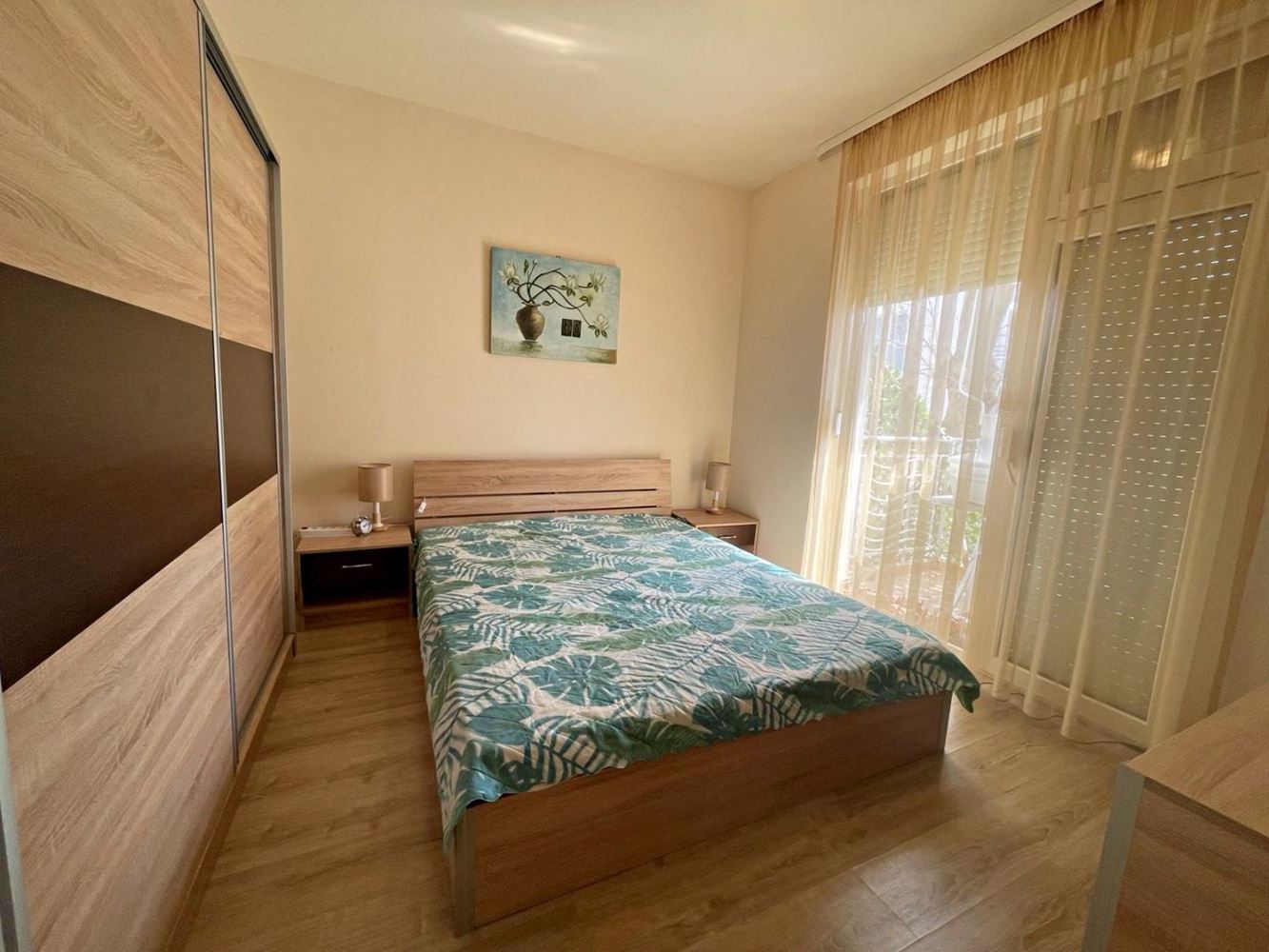Moderne Zwei-Schlafzimmer-Wohnung in Sonnenstrand – Komfort, Lage und ausgezeichnete Infrastruktur