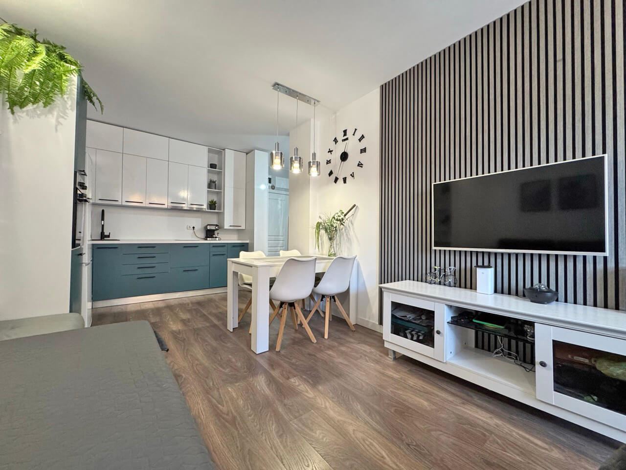 Modernes, vollständig möbliertes Apartment mit einem Schlafzimmer in Sonnenstrand – Stil und Komfort das ganze Jahr über
