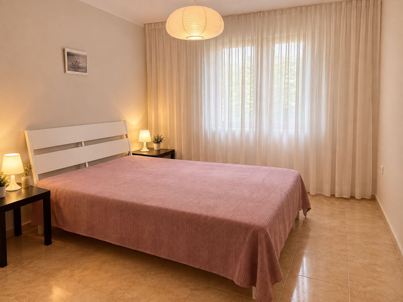 Geräumige Wohnung mit zwei Schlafzimmern und Blick auf die Natur in Nessebar