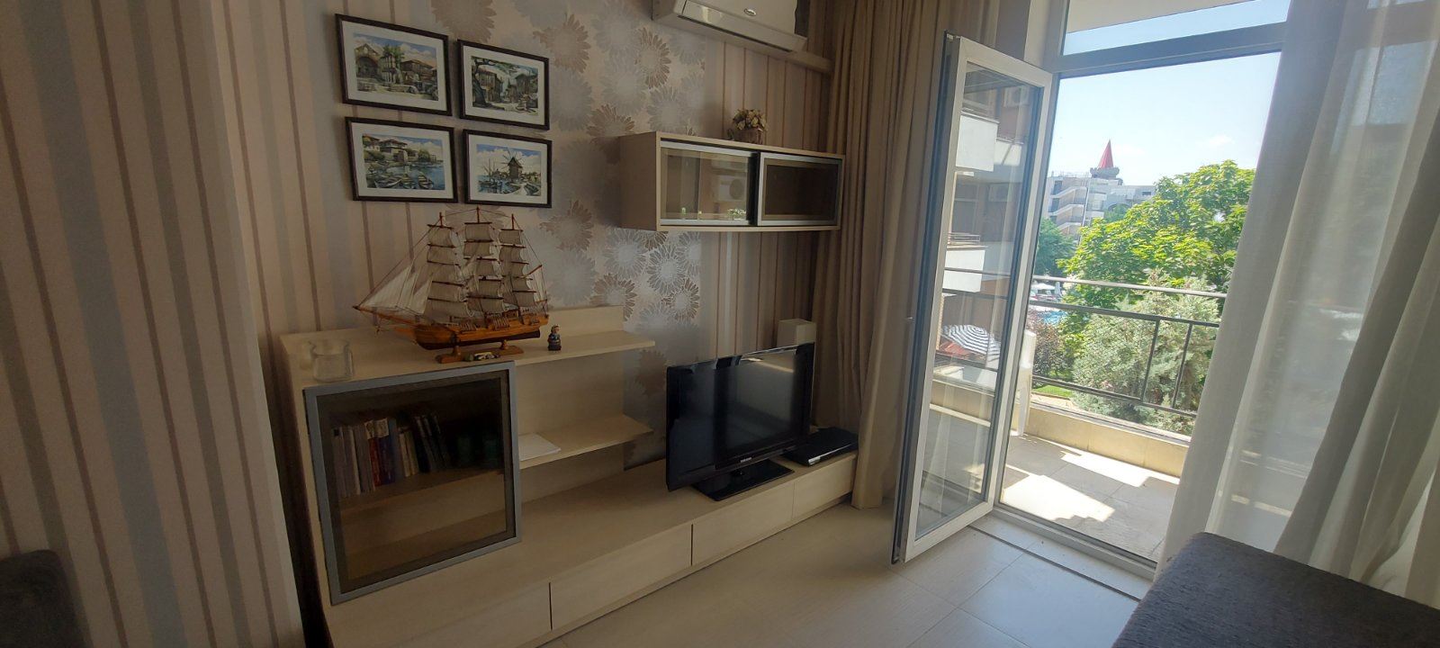 Geräumige Zweizimmerwohnung in einer geschlossenen Wohnanlage in Sonnenstrand – Komfort, Ruhe und ein ausgezeichnetes Umfeld