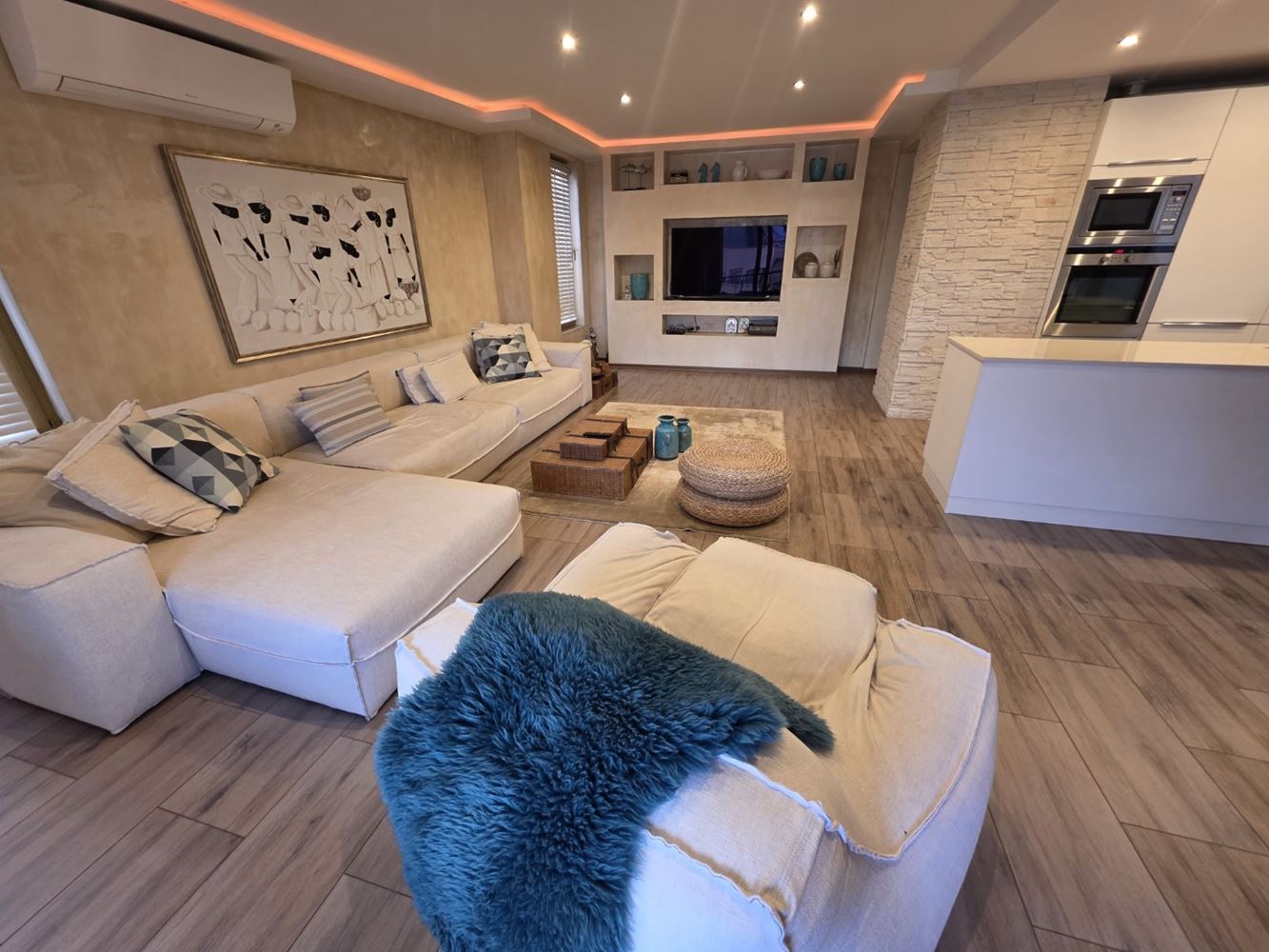 Nessebar: luxuriöse Wohnung mit zwei Schlafzimmern und Panoramablick auf das Meer – 183 m² Großzügigkeit, Komfort und Stil