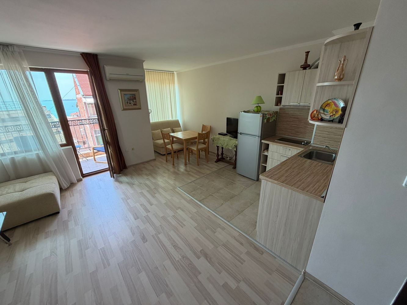 Sveti Vlas: außergewöhnlich geräumiges Studio mit Panoramameerblick