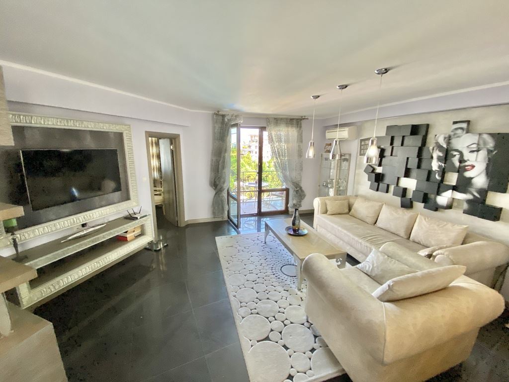 Einzigartige Maisonette-Wohnung in einer Premiumanlage in der Stadt Nessebar