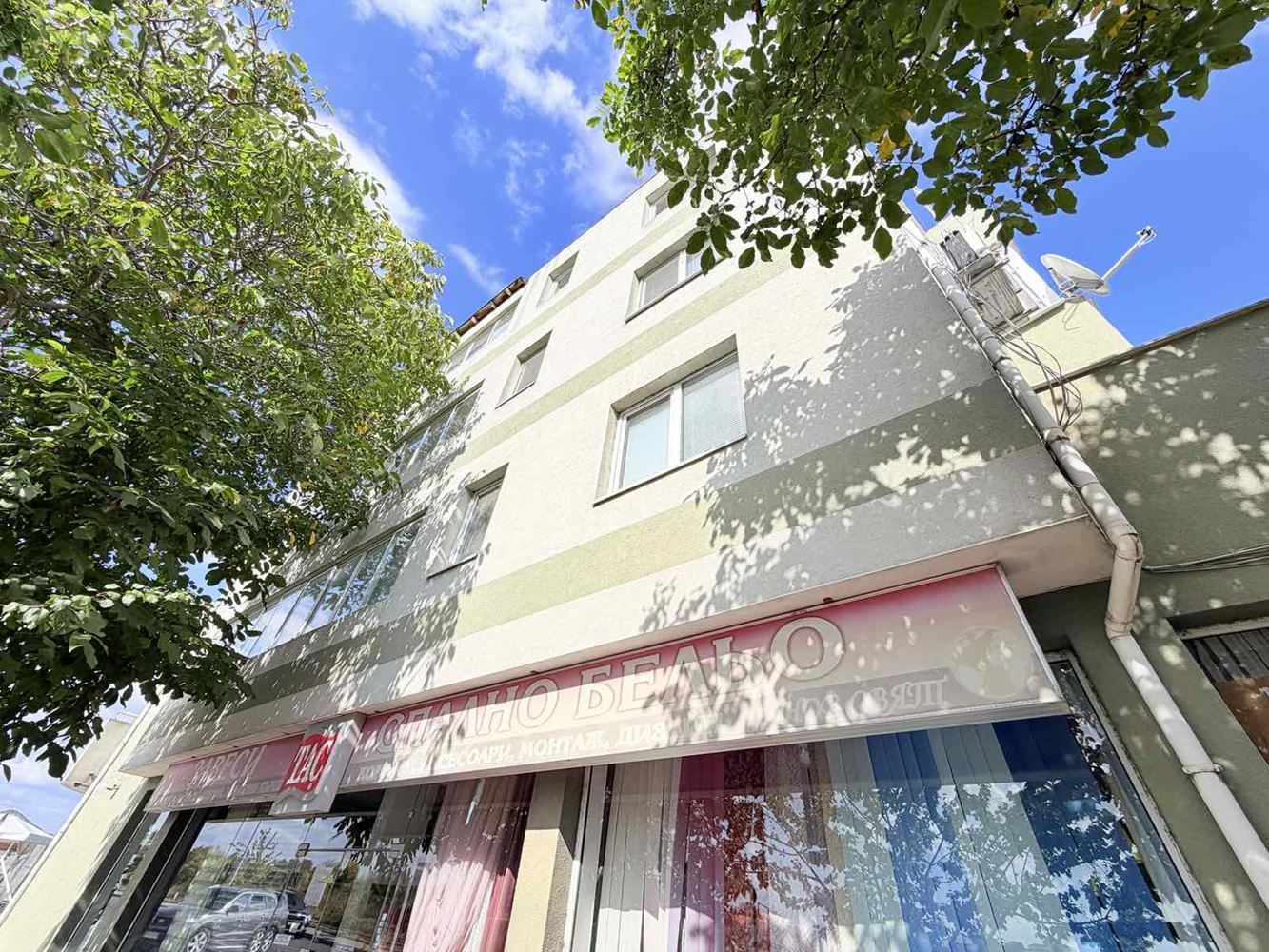Drei-Zimmer-Wohnung in Ravda mit Meerblick und ohne Instandhaltungsgebühr! 