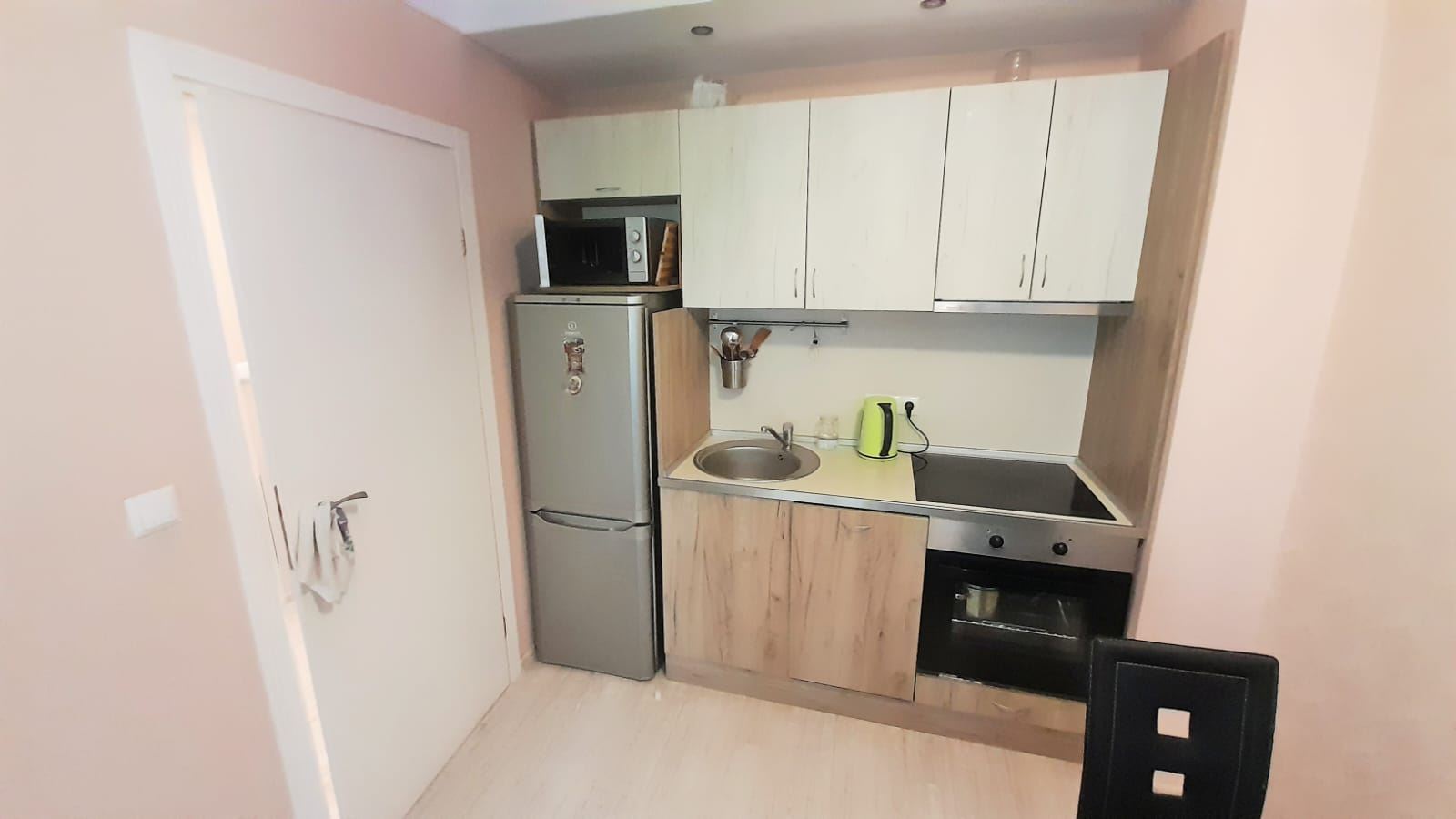 2-Zimmer-Wohnung in einer prestigeträchtigen Anlage in Sonnenstrand – Komfort, Annehmlichkeiten und eine hervorragende Investition am Meer