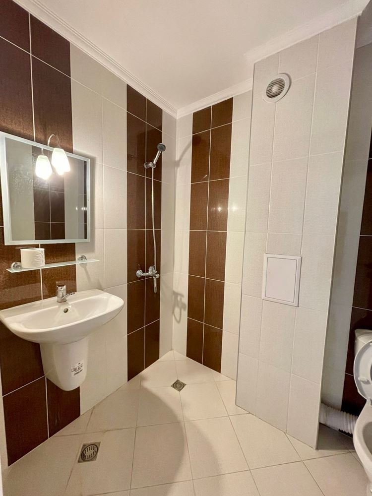 Gemütliche Zweizimmerwohnung mit Poolblick in einer ruhigen Wohnanlage in Sonnenstrand