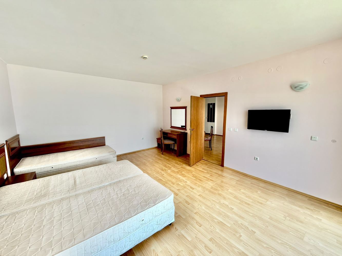 2-Zimmer-Wohnung mit Panoramablick auf das Meer in erster Meereslinie in Sveti Vlas