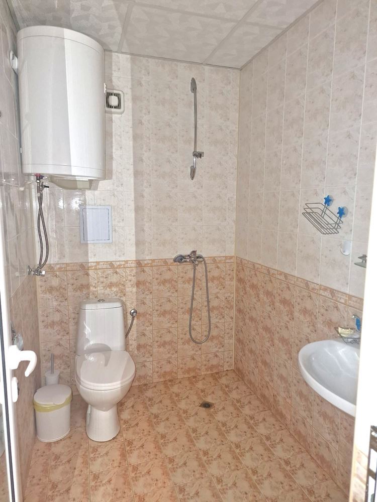 Helle Einzimmerwohnung in Nessebar – ohne Wartungsgebühr, mit Akt 16 und ausgezeichneter Lage
