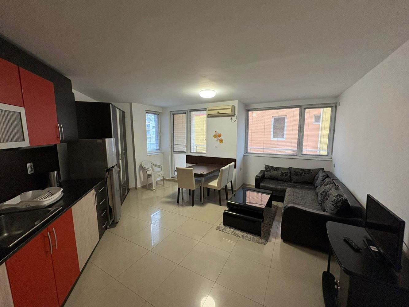 Zwei-Zimmer-Wohnung in Pomorie – ausgezeichnete Lage nur 400 m vom Meer und Stadtzentrum entfernt