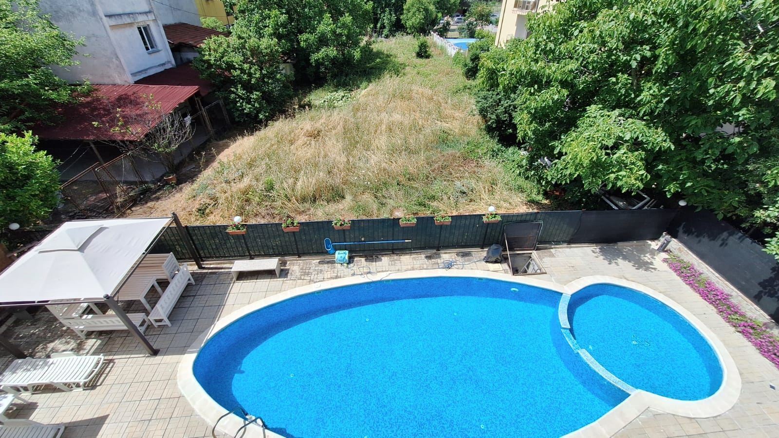 Studio in Ravda mit Swimmingpool und Stellplätzen – komfortable Immobilie am Meer zu einem erschwinglichen Preis
