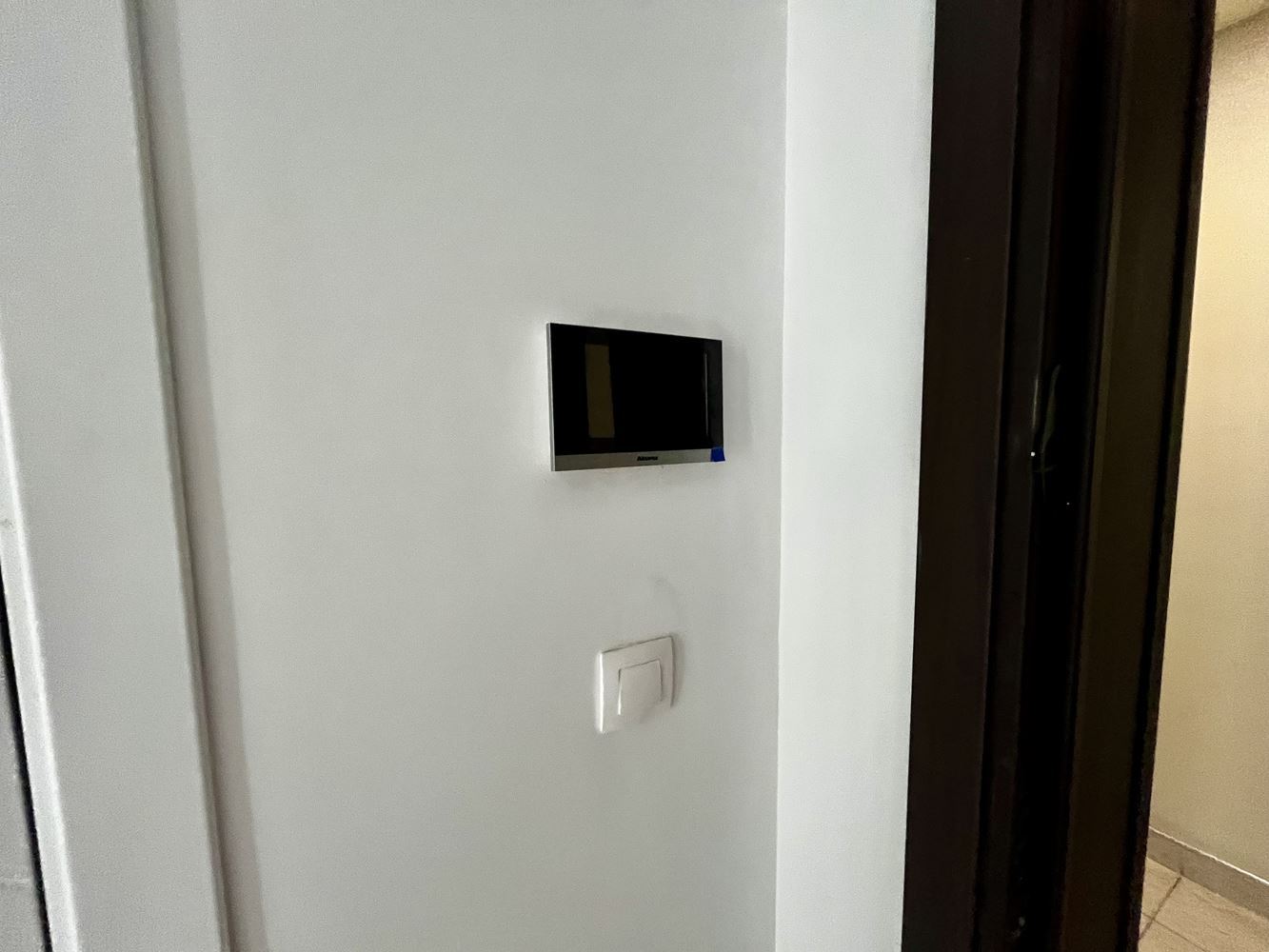 Moderne 2-Zimmer-Wohnung mit Panoramablick in einem renommierten Komplex – bezugsfertig