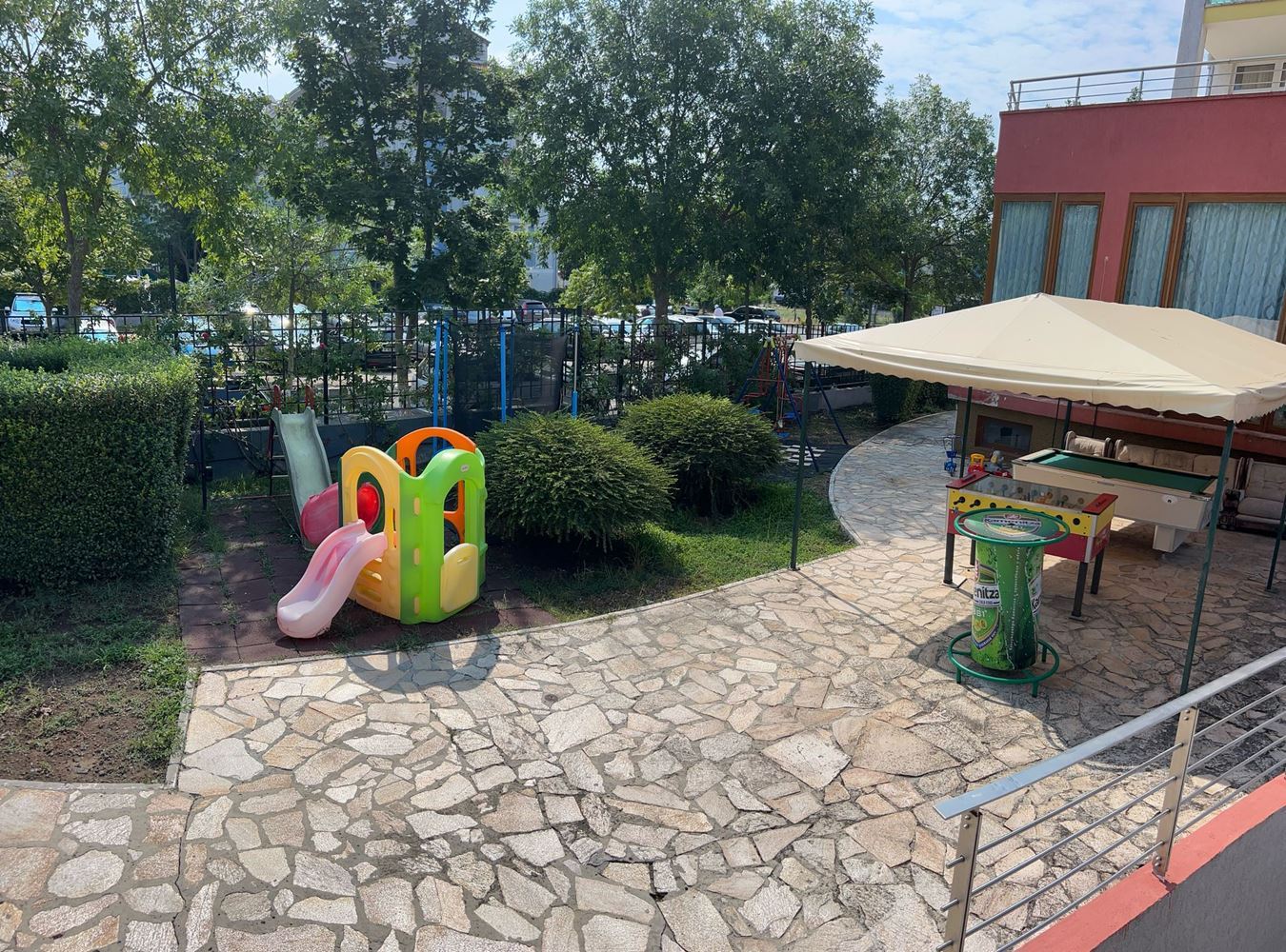 Geräumige Einzimmerwohnung in Sunny Beach – nur 300 m vom Strand entfernt