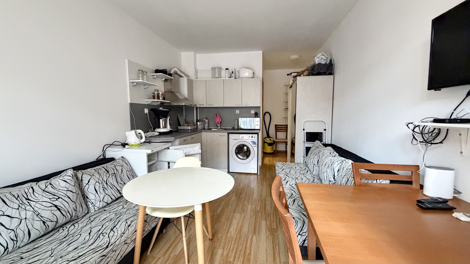 Gemütliches, möbliertes Studio in einer ruhigen Anlage am Stadtrand von Sonnenstrand – hervorragende Investition und Ferienimmobilie