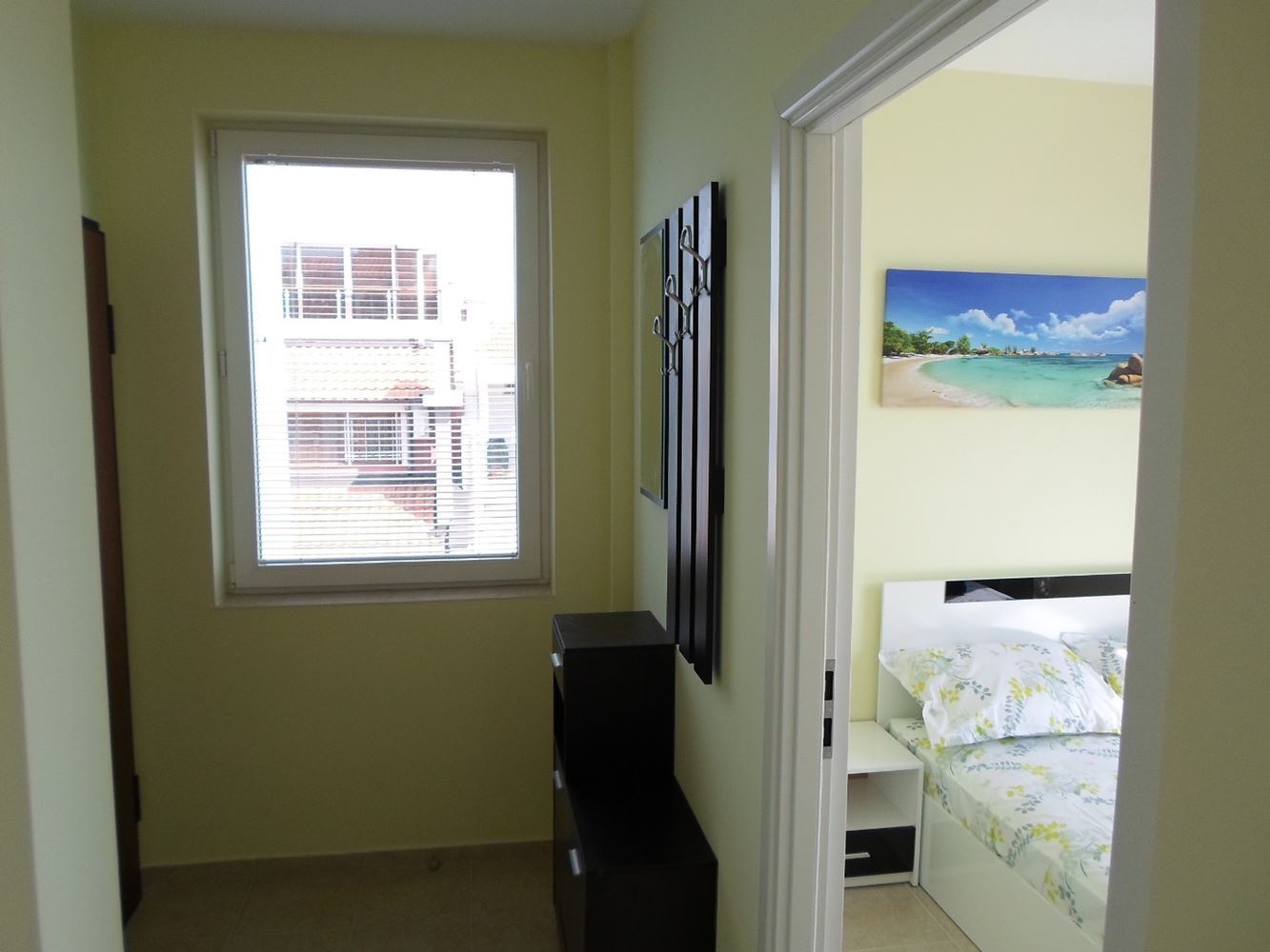 Geräumige Drei-Zimmer-Wohnung in Pomorie mit Panoramablick auf das Meer – ein ideales Zuhause am Meer