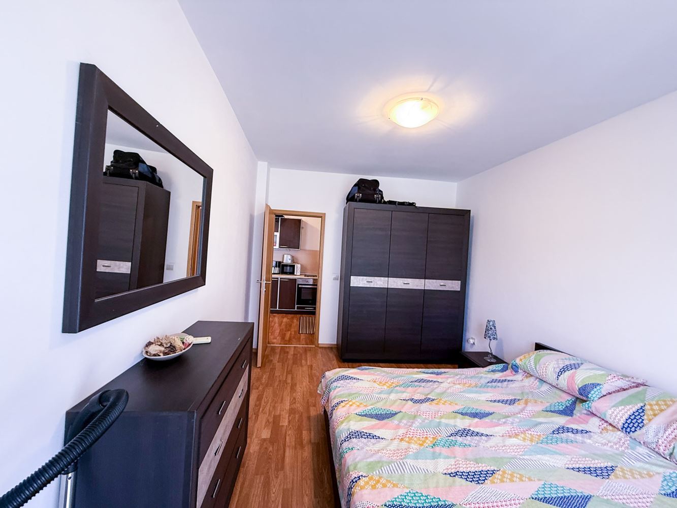 Großzügige Zweizimmerwohnung mit kleinem Privatgarten und großer Veranda in einer Anlage bei Aheloy