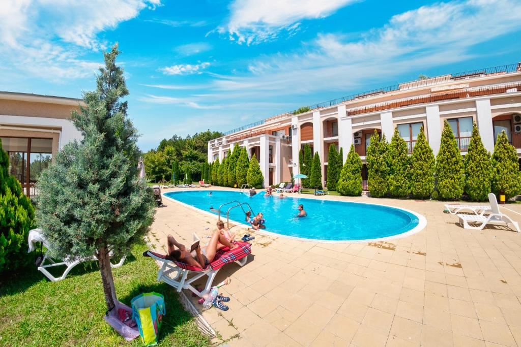 Gemütliche Wohnung in Sveti Vlas im Erdgeschoss – Meer, Berge und luxuriöse Anlage
