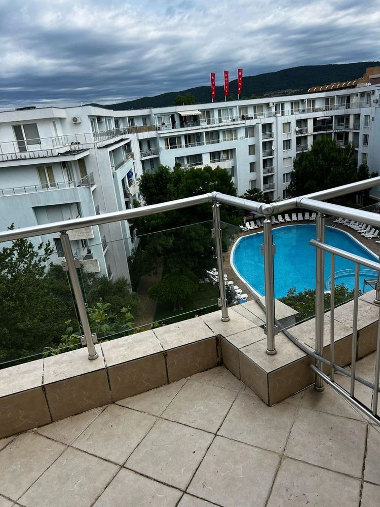 Die perfekte Ferieninvestition mit ausgezeichneter Lage – geräumige Wohnung 100 Meter vom Meer entfernt
