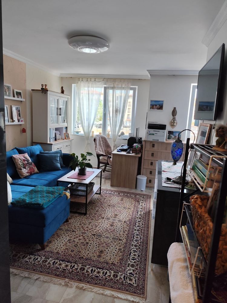 Luxuriöse Drei-Zimmer-Wohnung in einer gepflegten Anlage in Sunny Beach