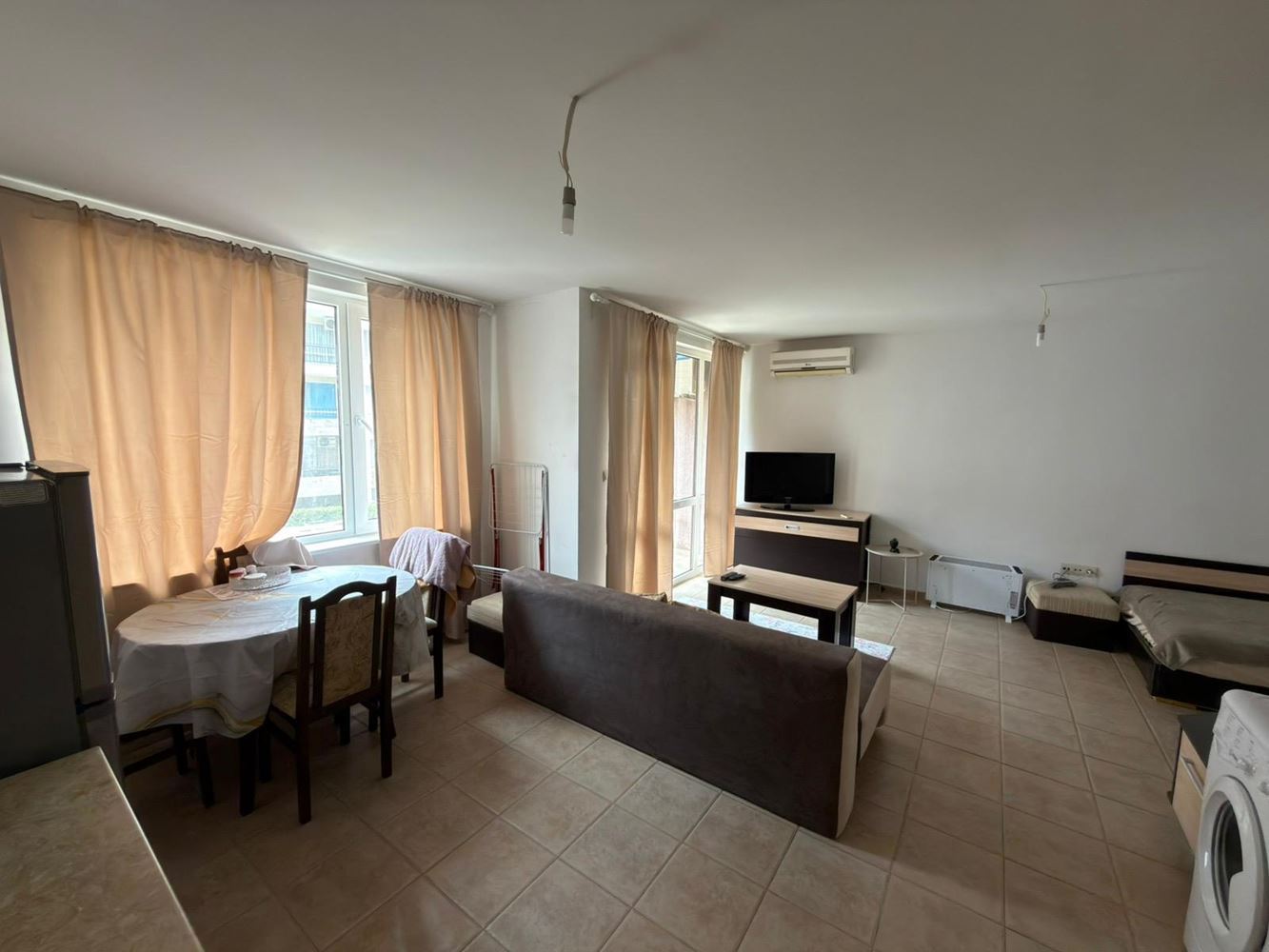 Gemütliche 2-Zimmer-Wohnung in modernem Komplex am Sonnenstrand