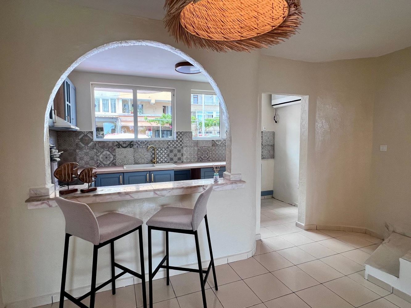 Direkt am Meer in Ravda – Maisonette mit zwei Schlafzimmern, Meerblick und eigenem Stellplatz